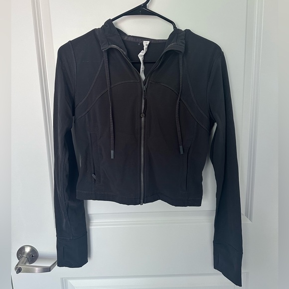 Lululemon Nulu and Mesh Cropped Define Jacket - Picture 2 of 6